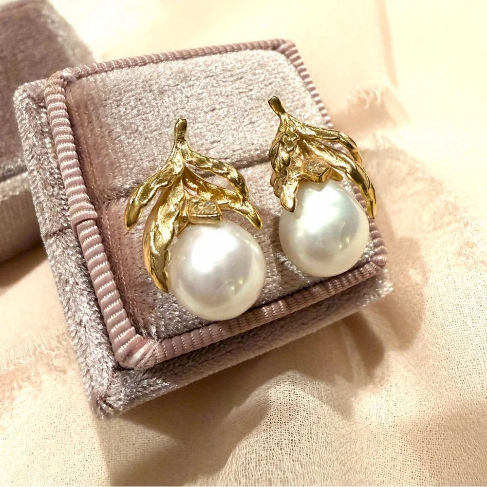 Gold Leaf Freshwater‎ Pearl Drop Earrings Statement Baroque Pearl Jewelry